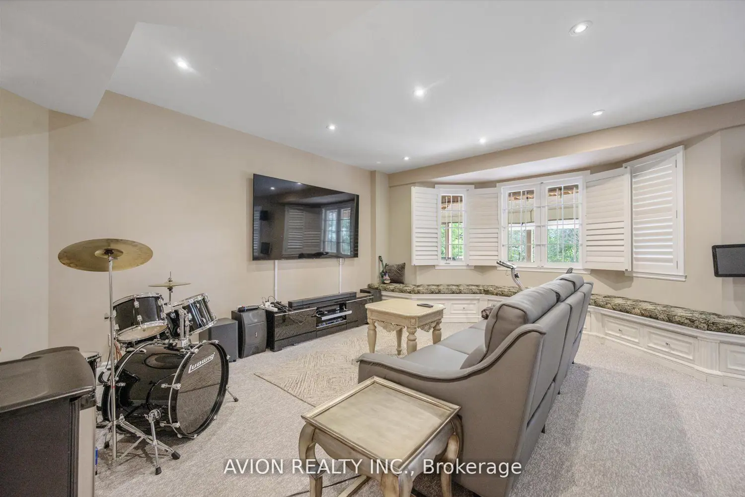 Additional image 14 of 37 Frybrook Crescent