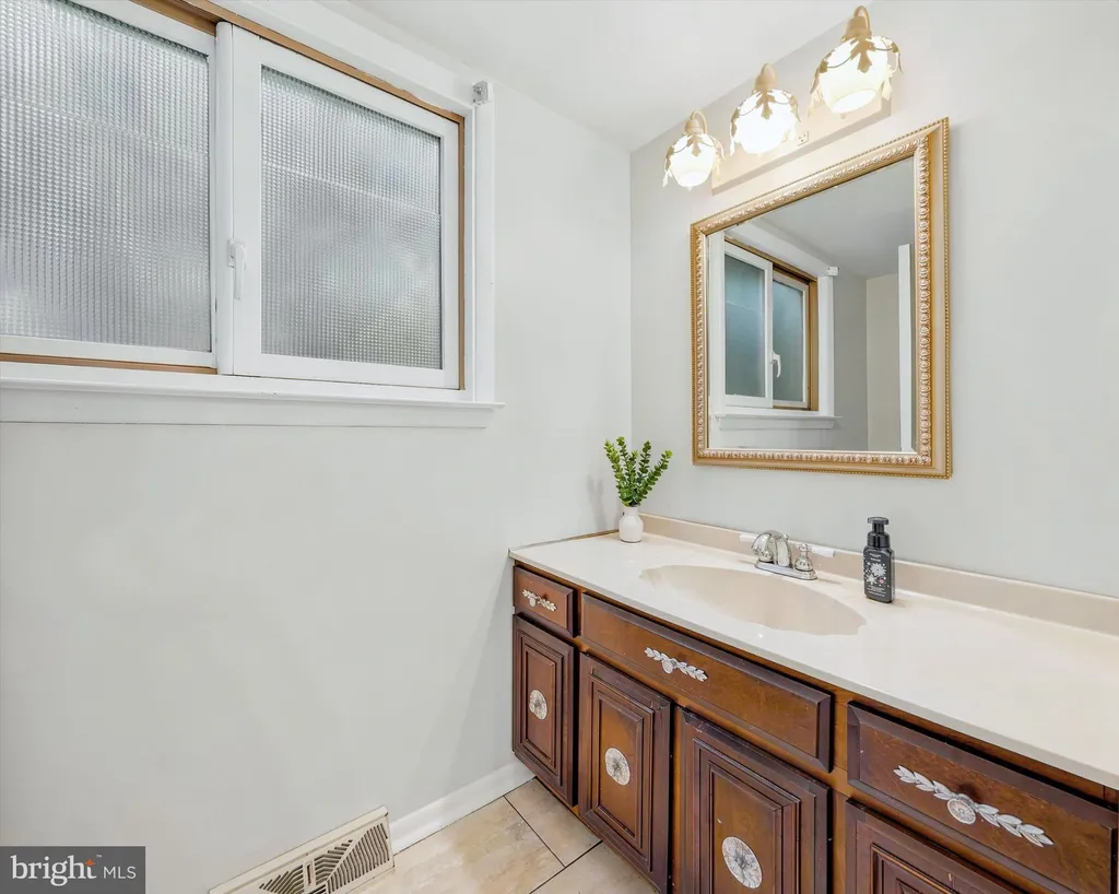 Additional image 18 of 1505 Grayrock Drive, Wilmington, DE 19803