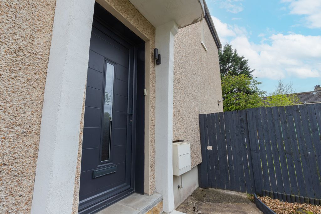 Additional image 3 of 2 bed end terrace house for saleSecond Avenue, Uddingston G71