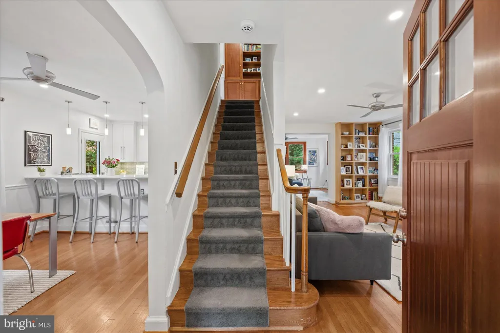 4417 Faraday Place NW, Washington, DC 20016 photo 4