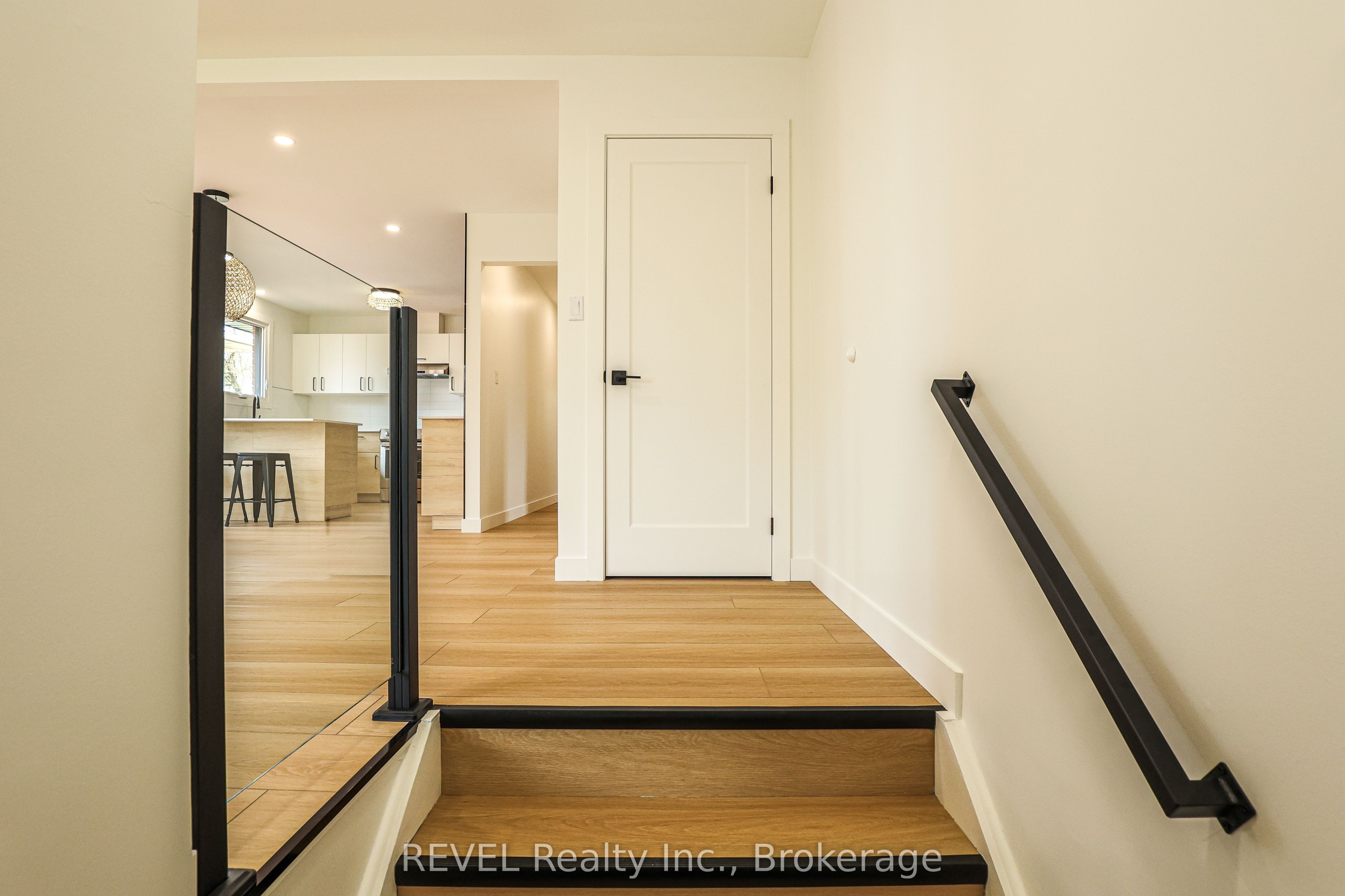 Additional image 4 of 12 Andrea Drive, St. Catharines, ON, L2S 3N7