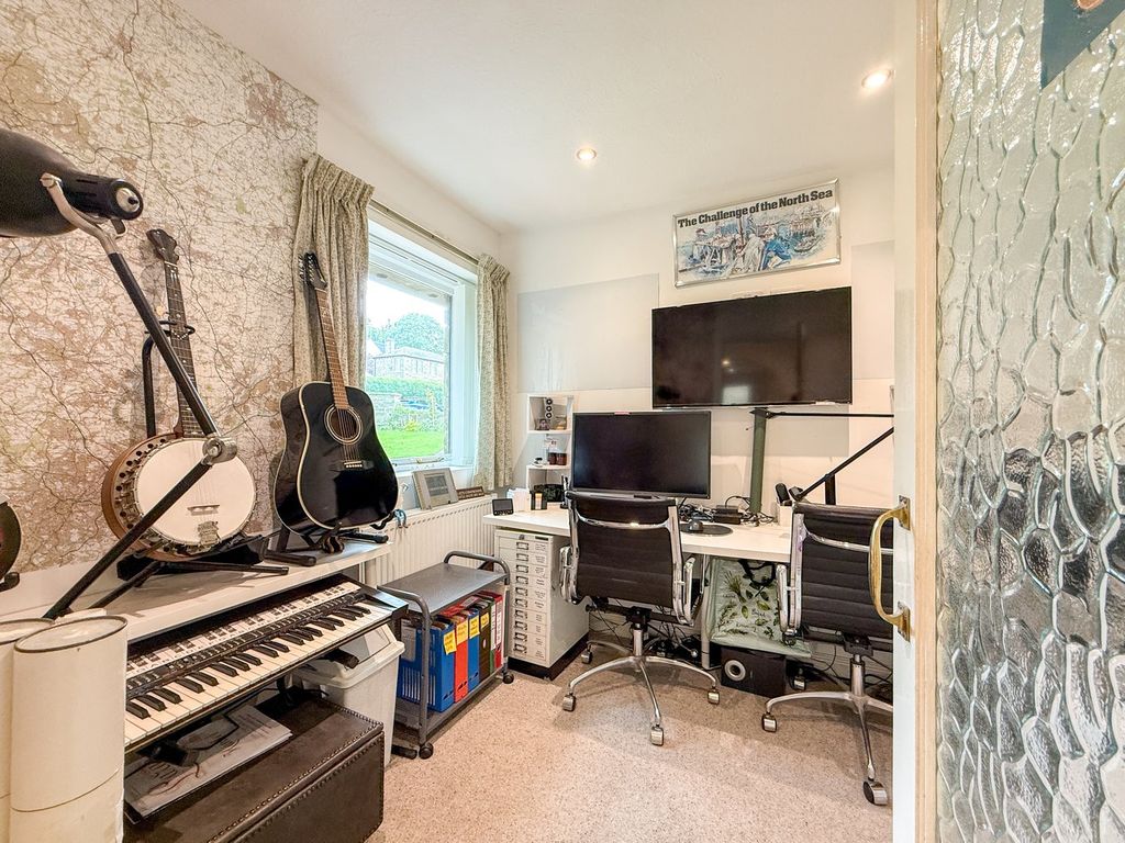 Additional image 19 of 5 bed detached house for saleHuddersfield Road, Holmfirth HD9