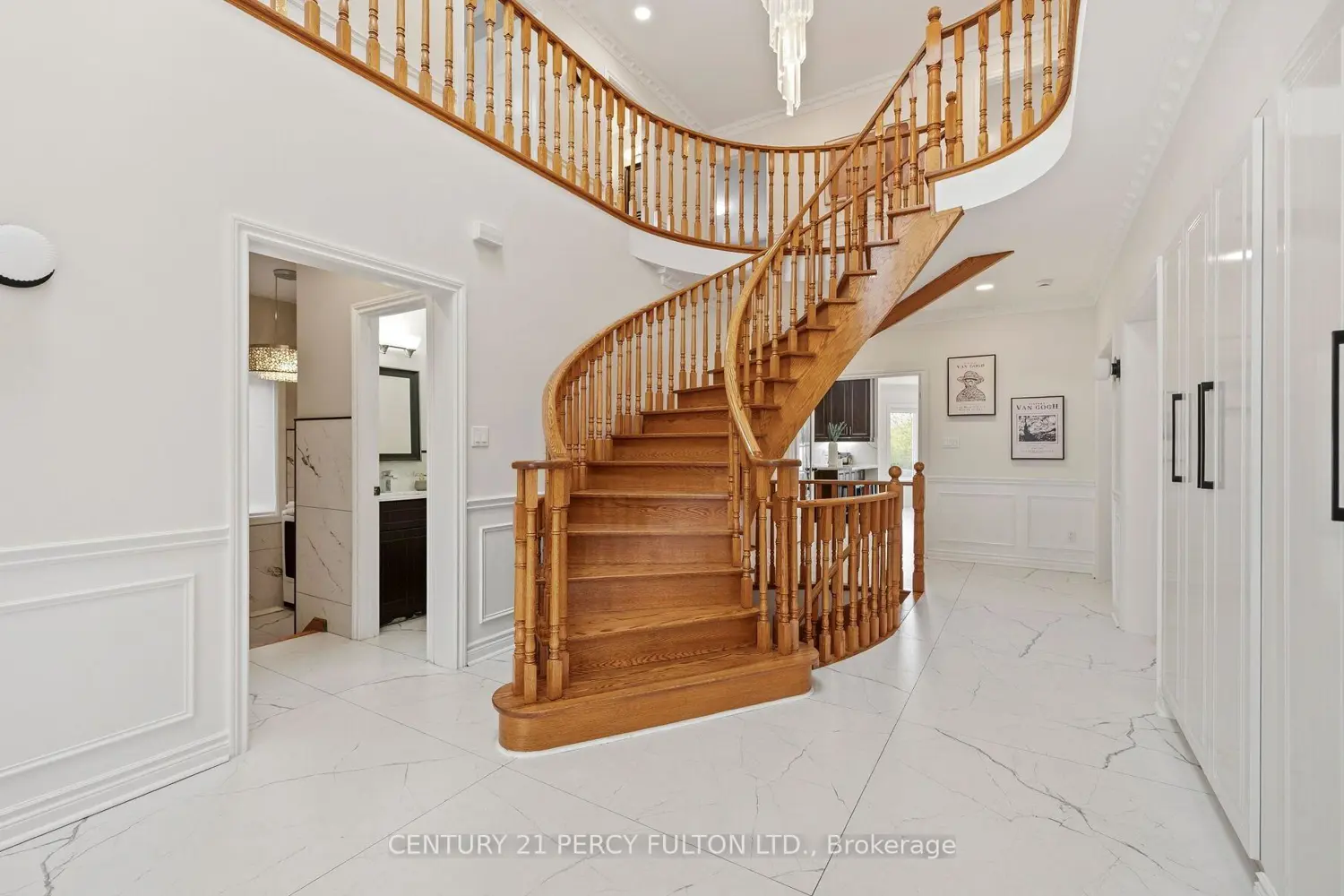 9 Gordon Avenue photo 3