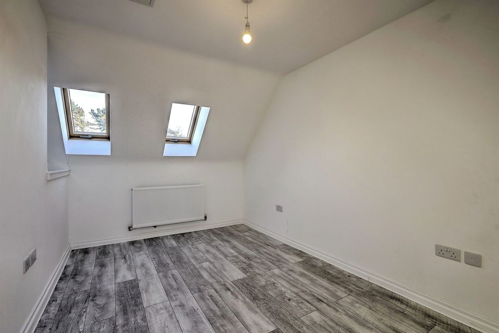 Additional image 32 of 3 bed semi-detached house for saleHodder Street, Northampton NN2