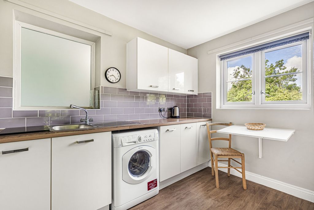 Additional image 9 of 2 bed flat for saleThe Moors, Kidlington OX5