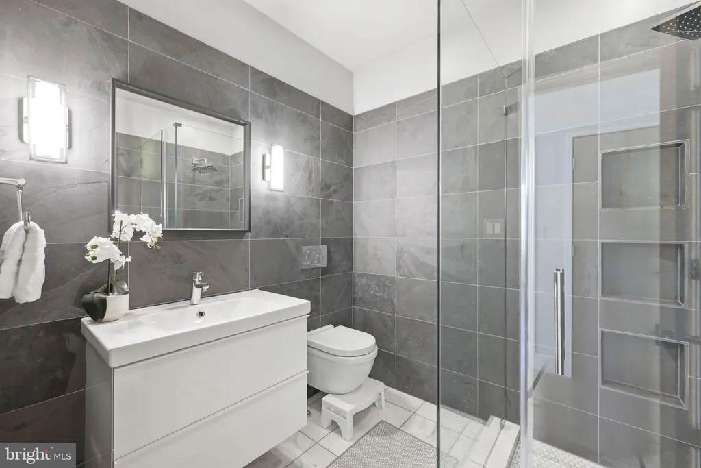 Additional image 19 of 1449 Lawrence Street NE, Washington, DC 20017