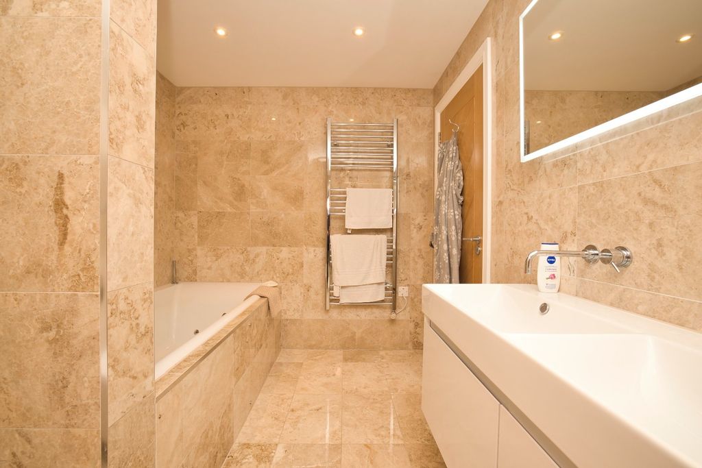 Additional image 16 of 5 bed detached house for saleJohn Douglas Drive, Monkton, Ramsgate, Kent CT12