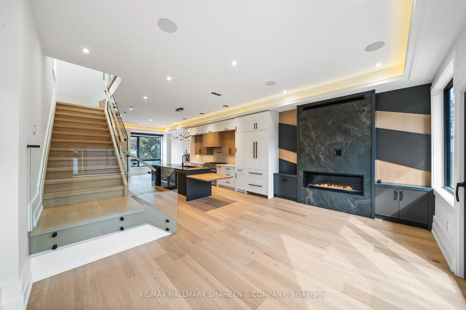 199 Arlington Avenue photo 5