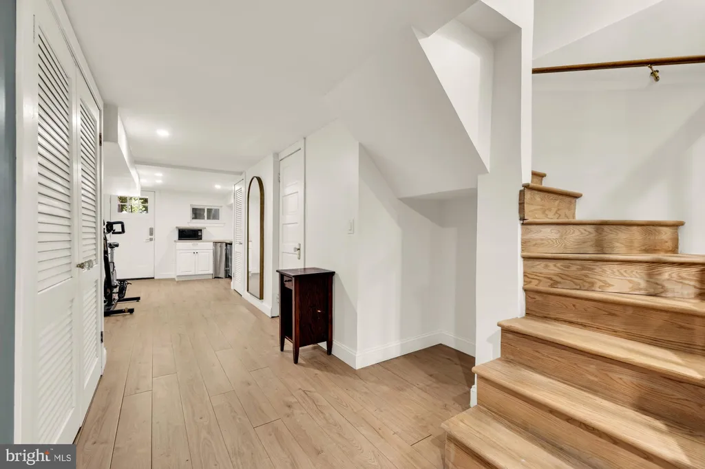 Additional image 30 of 908 Girard Street NE, Washington, DC 20017
