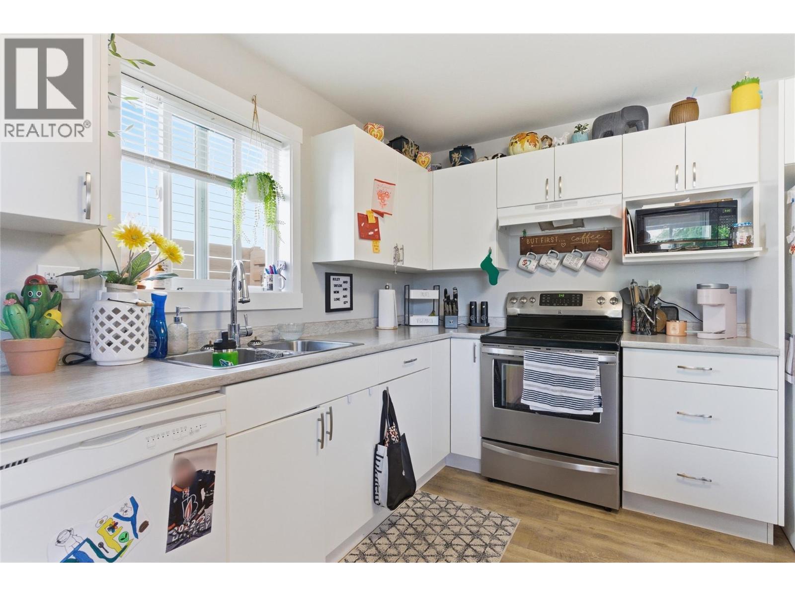 Additional image 3 of 2611 Greenfield Avenue, Kamloops, BC, V2B4P9