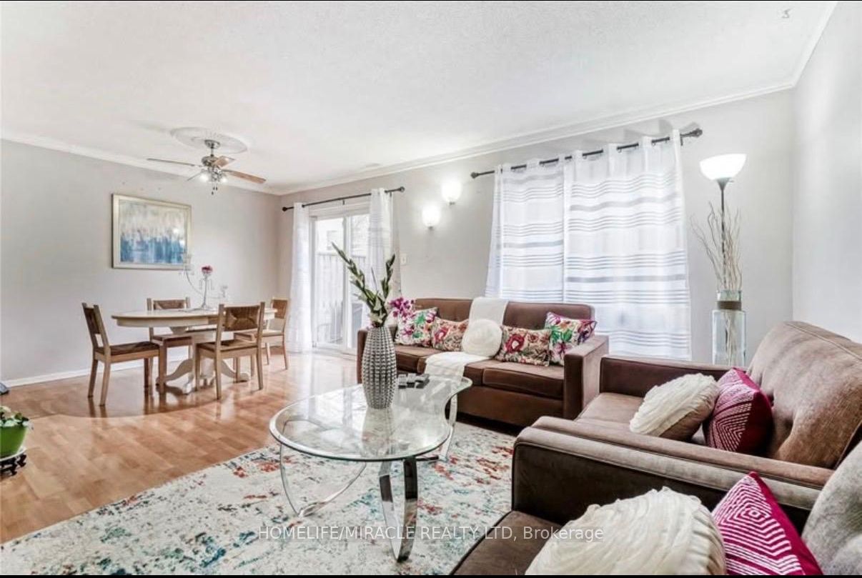 Additional image 3 of 150-22 Sandringham Court, Brampton, ON, L6T 3Z3