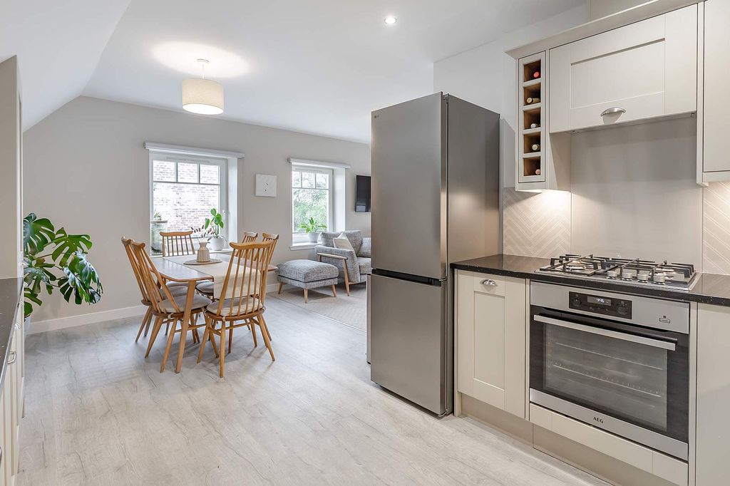Additional image 7 of 2 bed flat for saleThe Beech Tree, Linlithgow EH49