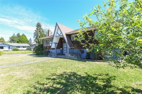 Additional image 8 of 2029 Cedar Crescent, Courtenay, BC, V9N 3B8