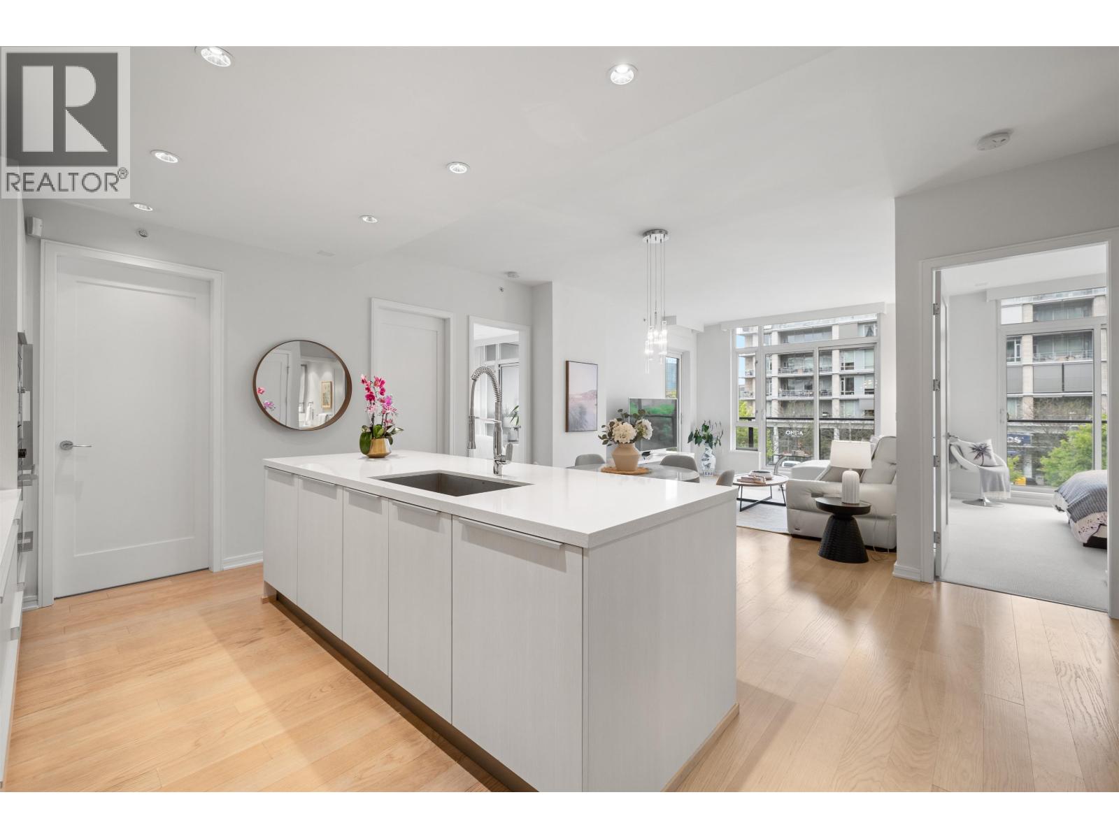 Additional image 2 of 302-1625 Manitoba Street, Vancouver, BC, V5Y0B8