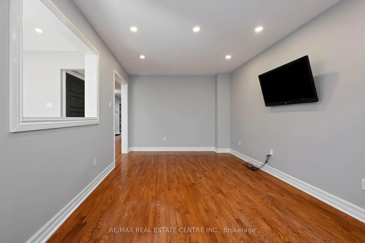 Additional image 8 of 292 Lisa Marie Drive