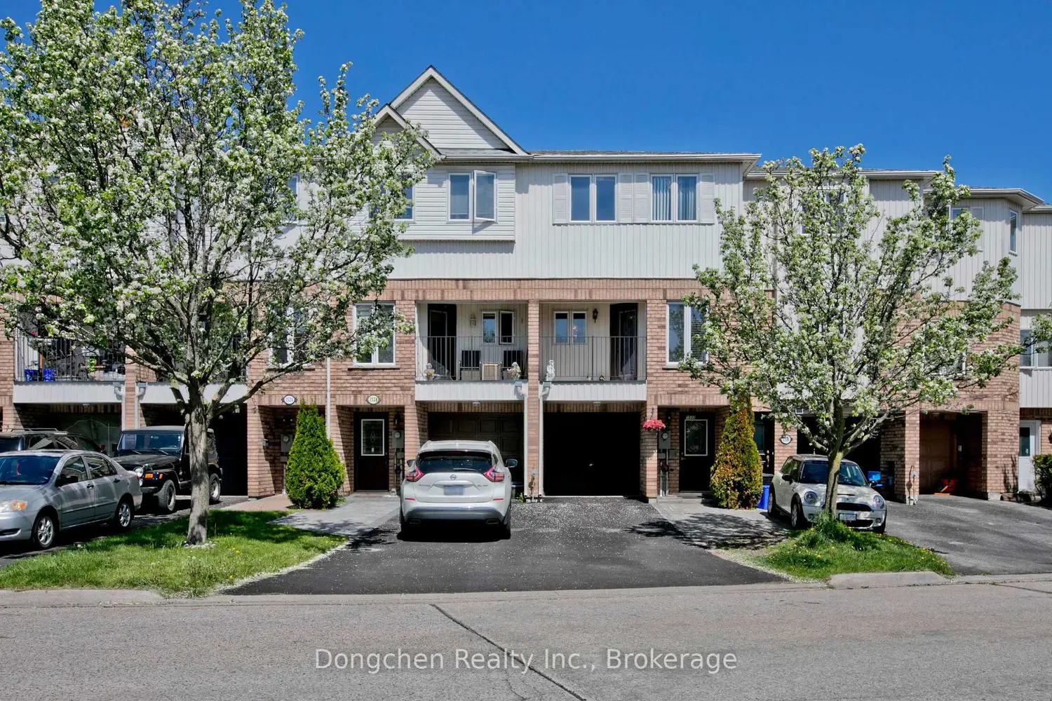 1532 Hummingbird Court