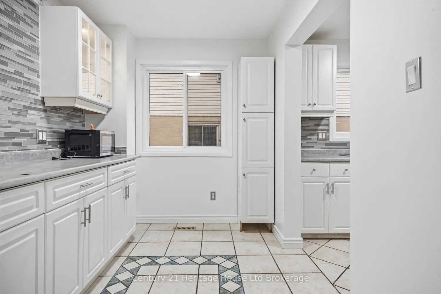 Additional image 4 of 728 Norwood Avenue