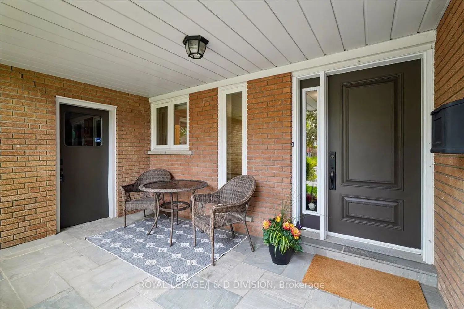44 George Henry Boulevard photo 3
