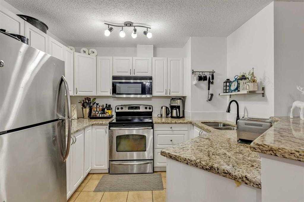 Additional image 3 of 109-428 Chaparral Ravine View SE, Calgary, AB, T2X 0N2
