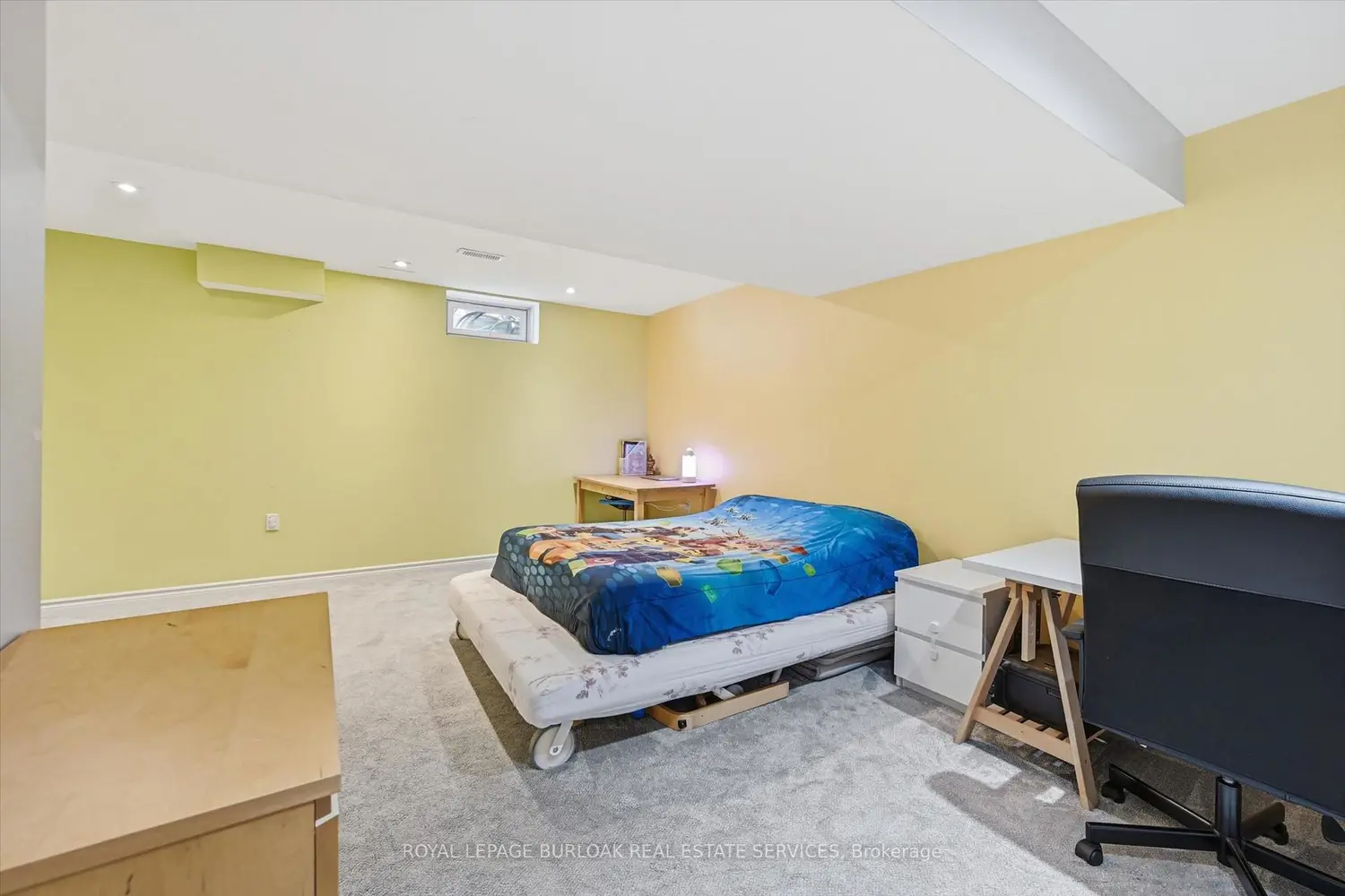 Additional image 15 of 1085 Harrogate Drive 35