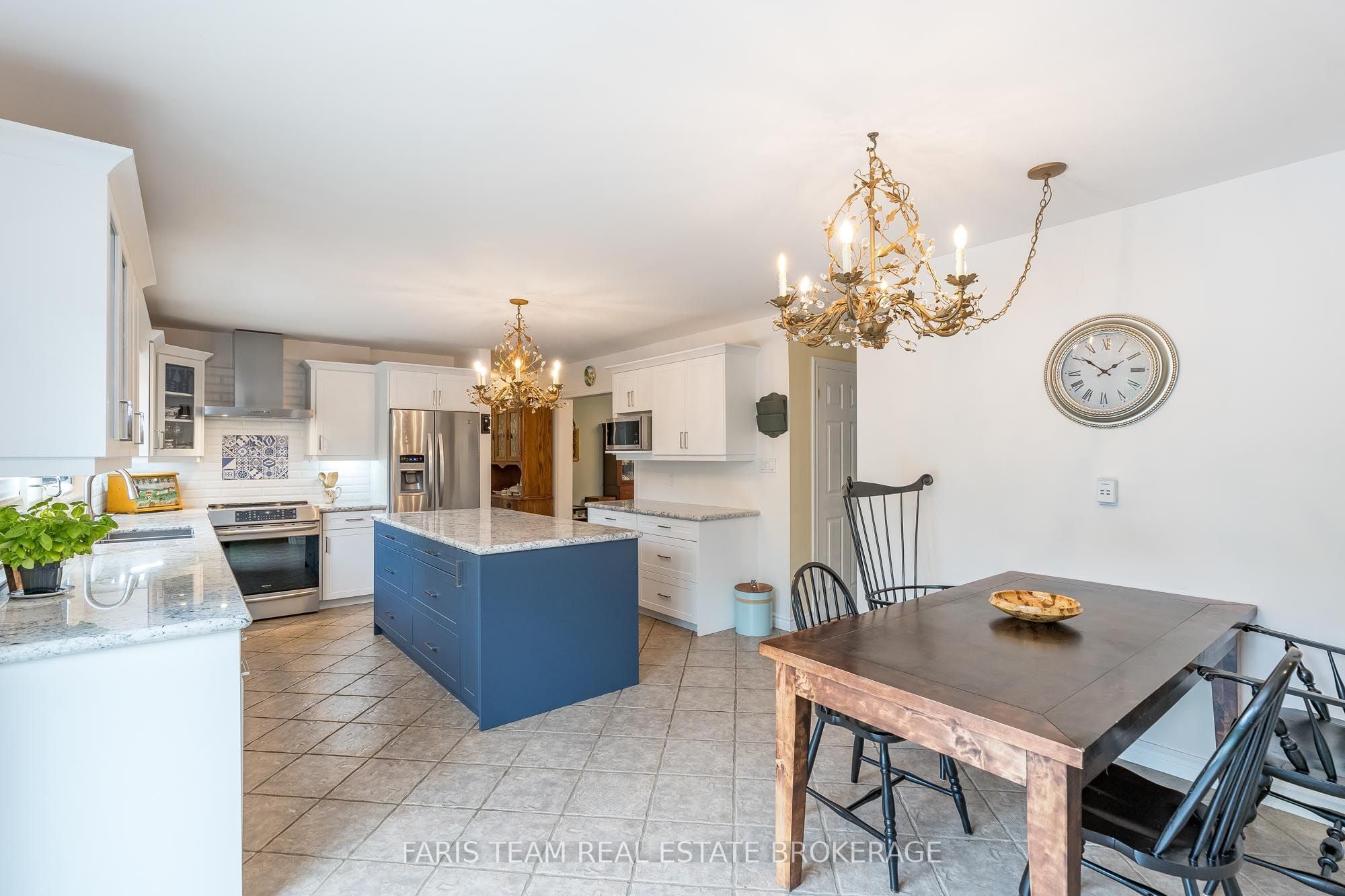 Additional image 4 of 32 Cairns Boulevard, Springwater, ON, L9X 0N8