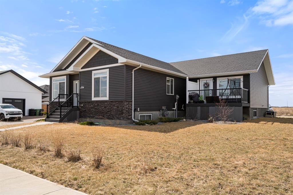 Additional image 2 of 2304 62 Street, Camrose, AB, T4V5J8