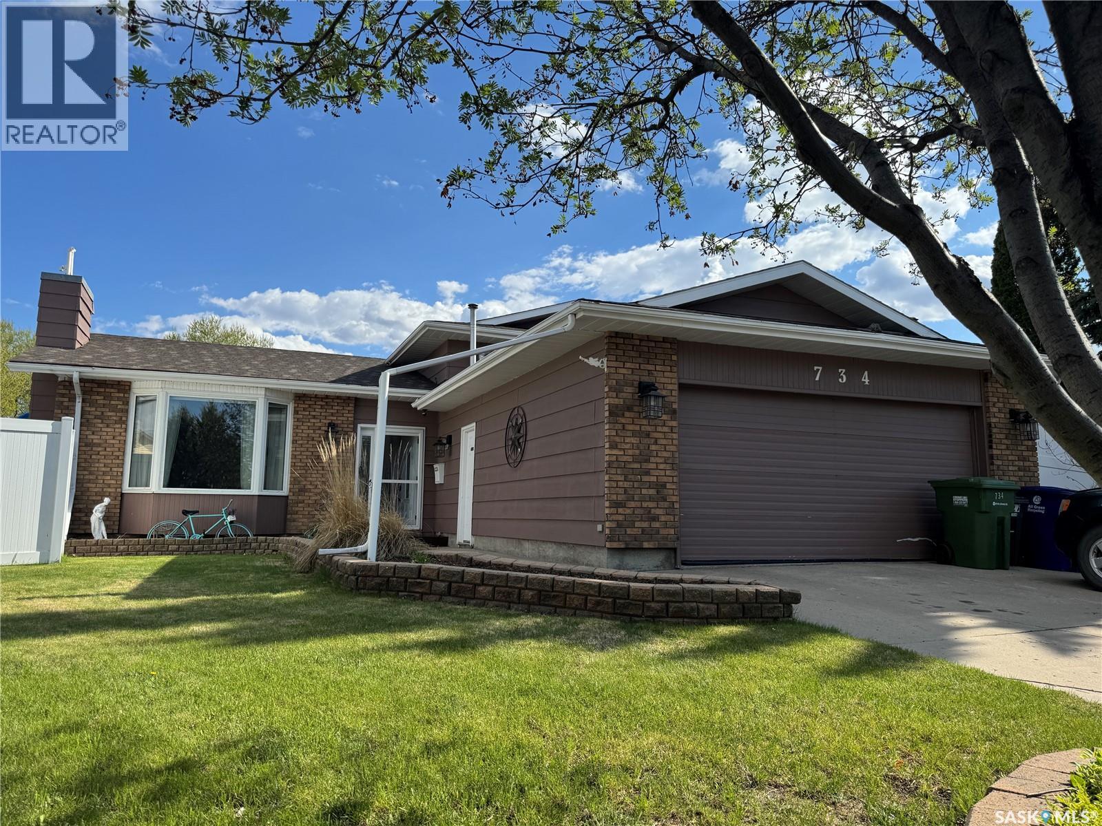 734 Wollaston COURT
