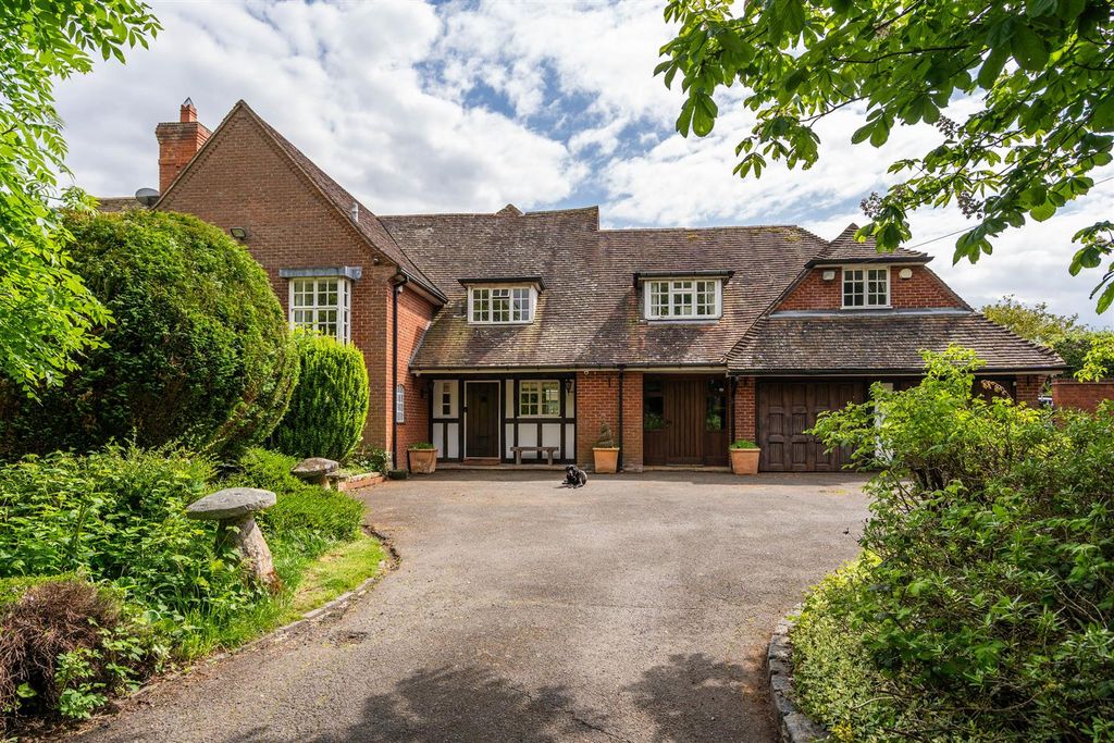 5 bed detached house for saleBakers Lane, Knowle B93