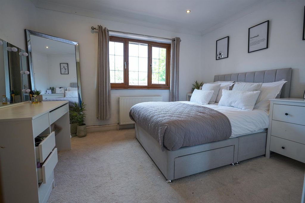 Additional image 33 of 5 bed detached house for saleBurnham Drive, Newton, Swansea SA3