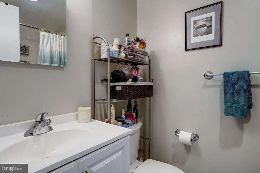 Additional image 10 of 630 11th Street NE Unit 202, Washington, DC 20002