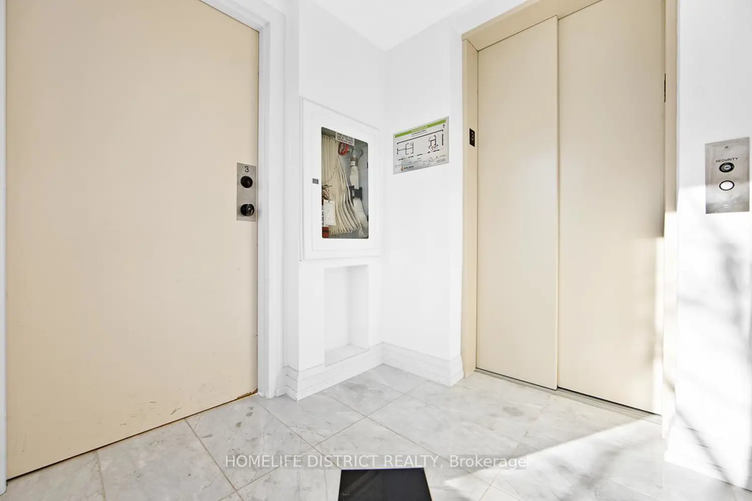 243 Niagara Street photo 3