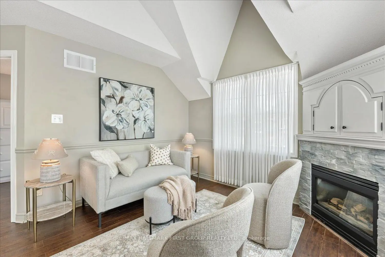 Additional image 9 of 1870 Woodview Avenue