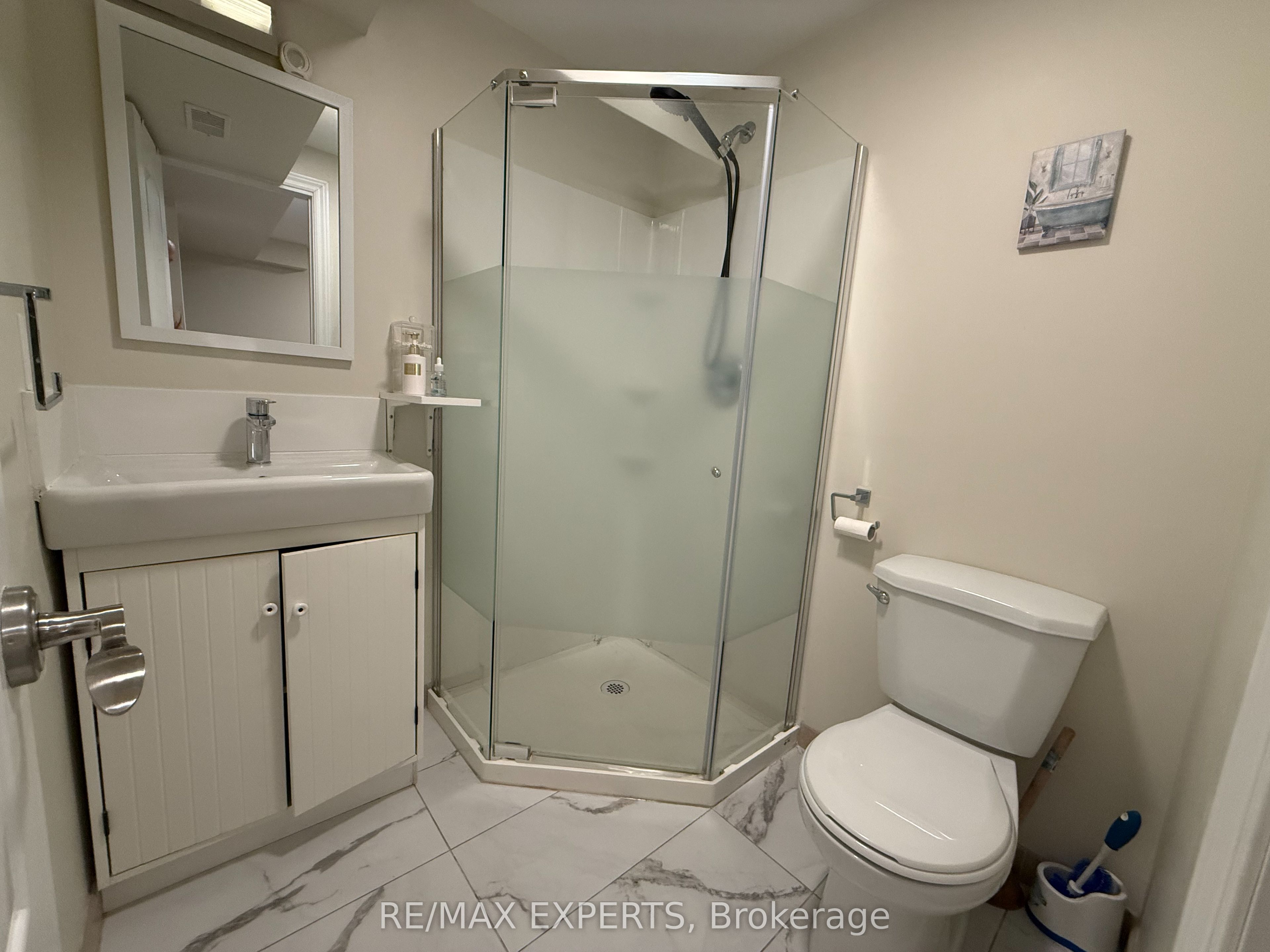Additional image 6 of Basement-4 Mcnairn Court, Richmond Hill, ON, L4C 5X1