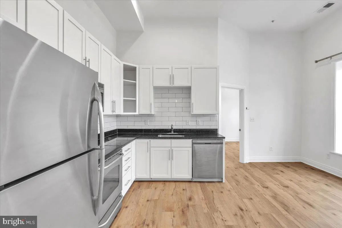 Additional image 43 of 5551 Illinois Avenue NW Unit 304, Washington, DC 20011