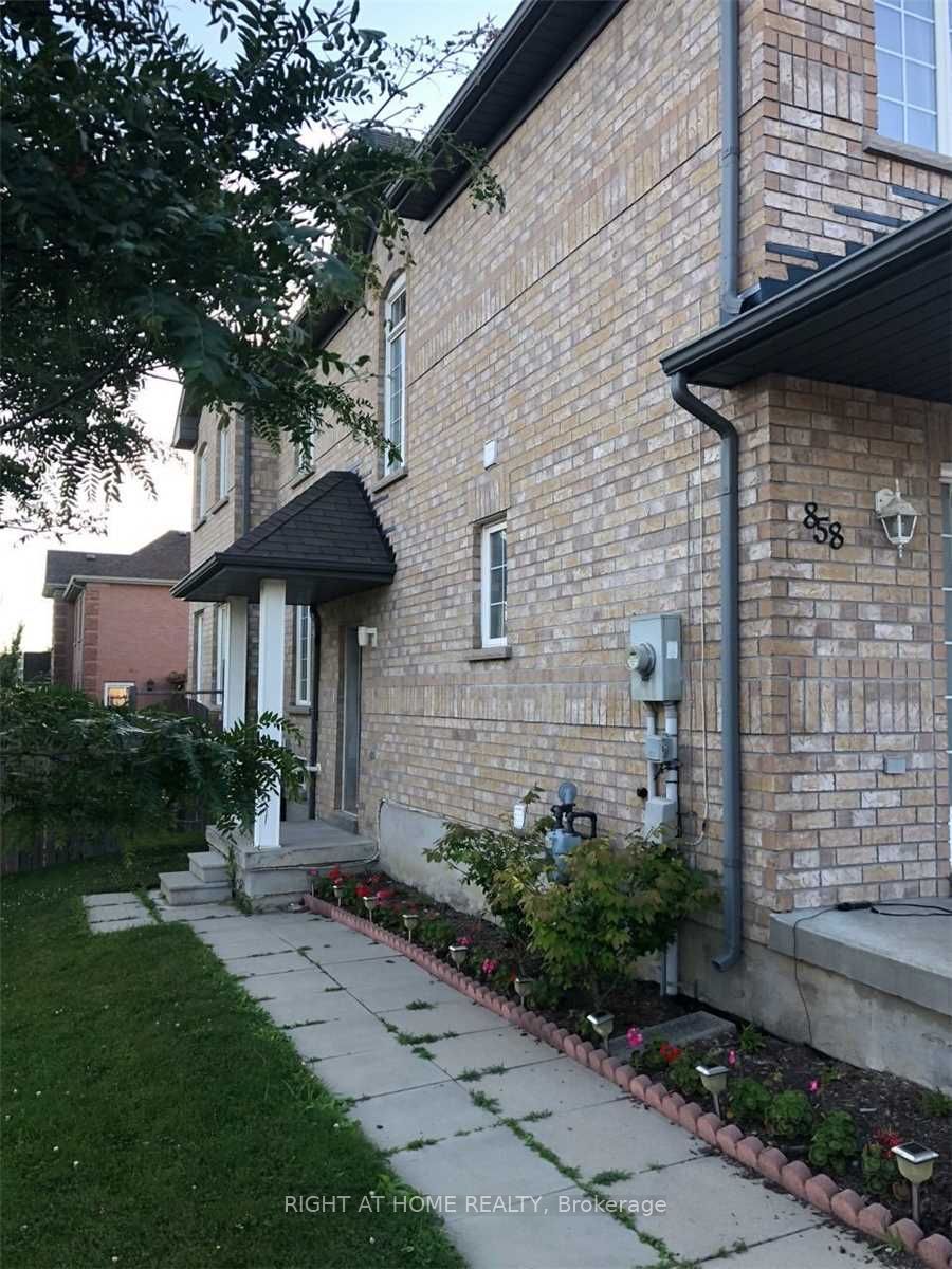 Additional image 2 of Bsmt-858 Sisler Avenue, Newmarket, ON, L3X 2V1