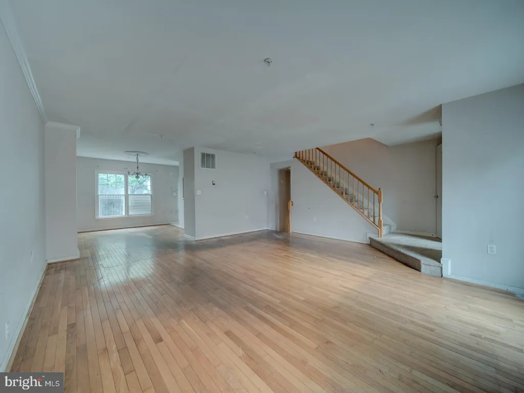 Additional image 12 of 881-A Barnaby Street SE, Washington, DC 20032