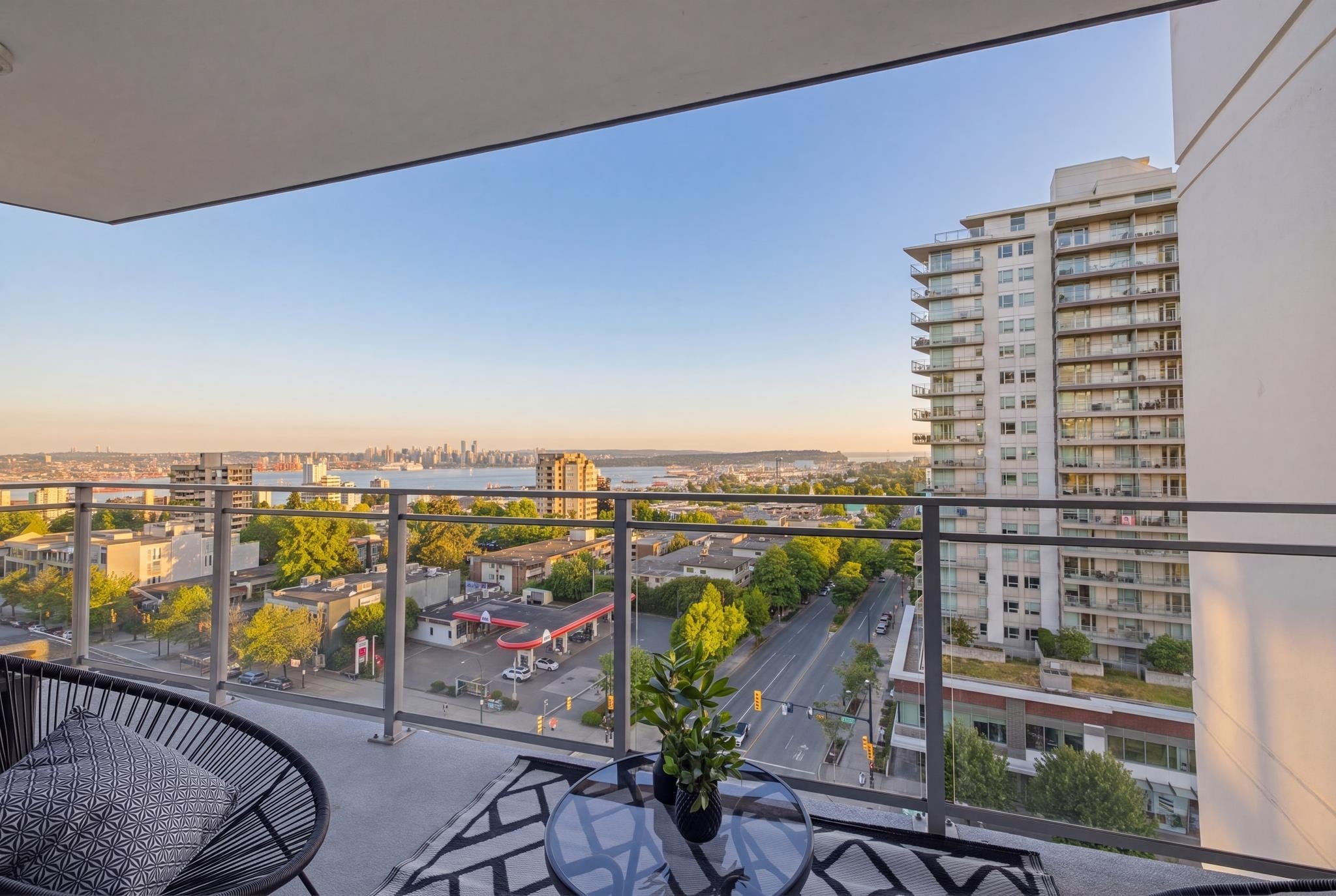 Additional image 6 of 906-112 13th Street E, North Vancouver, BC, V7L 0E4