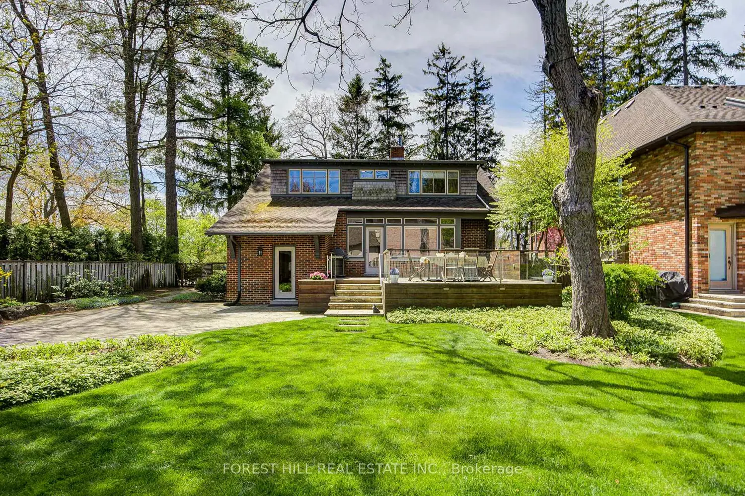 Additional image 18 of 1381 Lorne Park Road