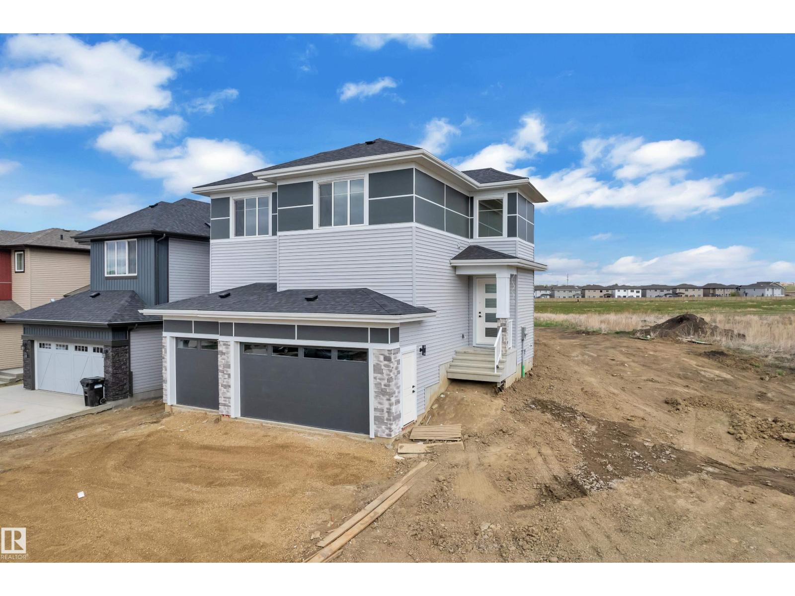 12 Cobblestone Gate, Spruce Grove, AB, T7X4E4 photo 2