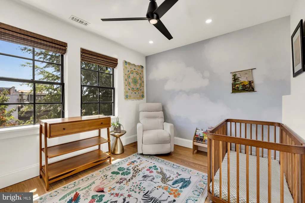 Additional image 27 of 908 Girard Street NE, Washington, DC 20017