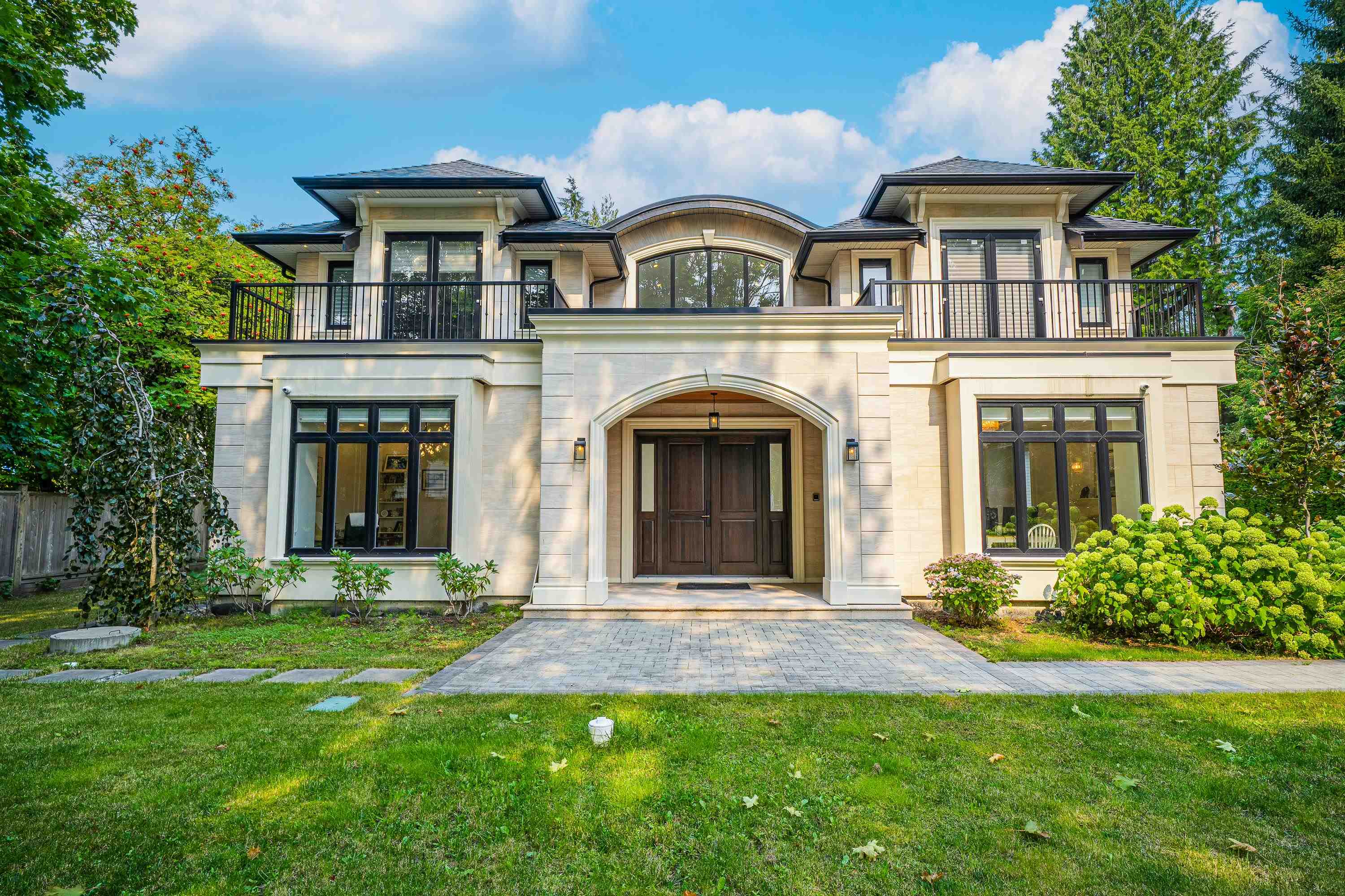 Additional image 2 of 1048 Handsworth Road, North Vancouver, BC, V7R 2A6