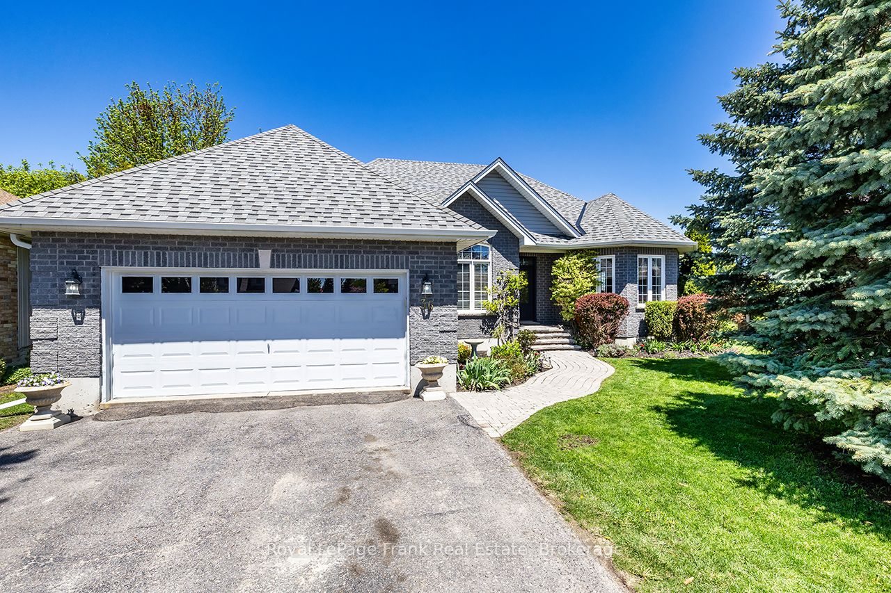 36 Lori Boulevard, Kawartha Lakes, ON, K9V 6B6