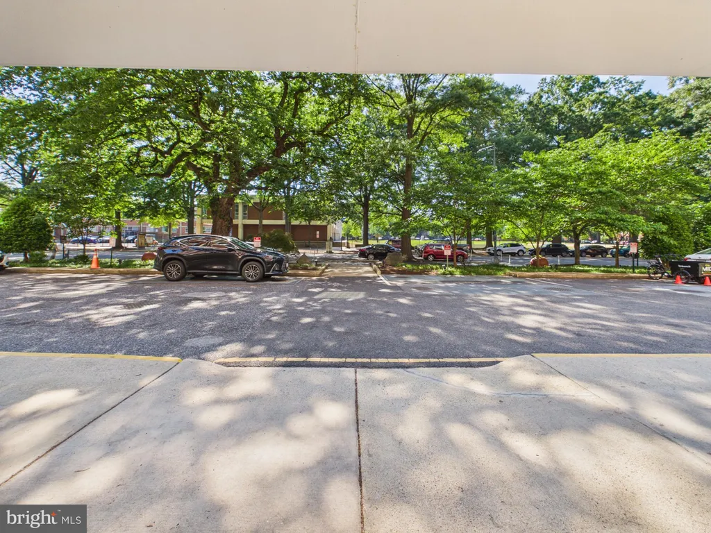 Additional image 39 of 800 4th Street SW Unit N701, Washington, DC 20024
