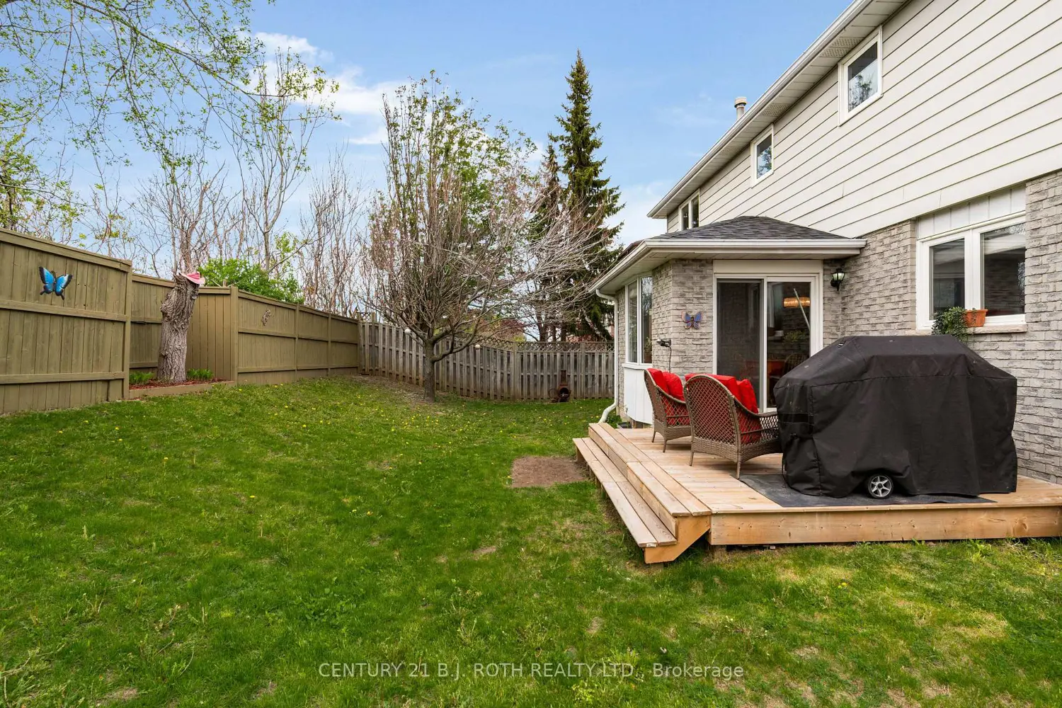Additional image 7 of 37 Laurentian Lane