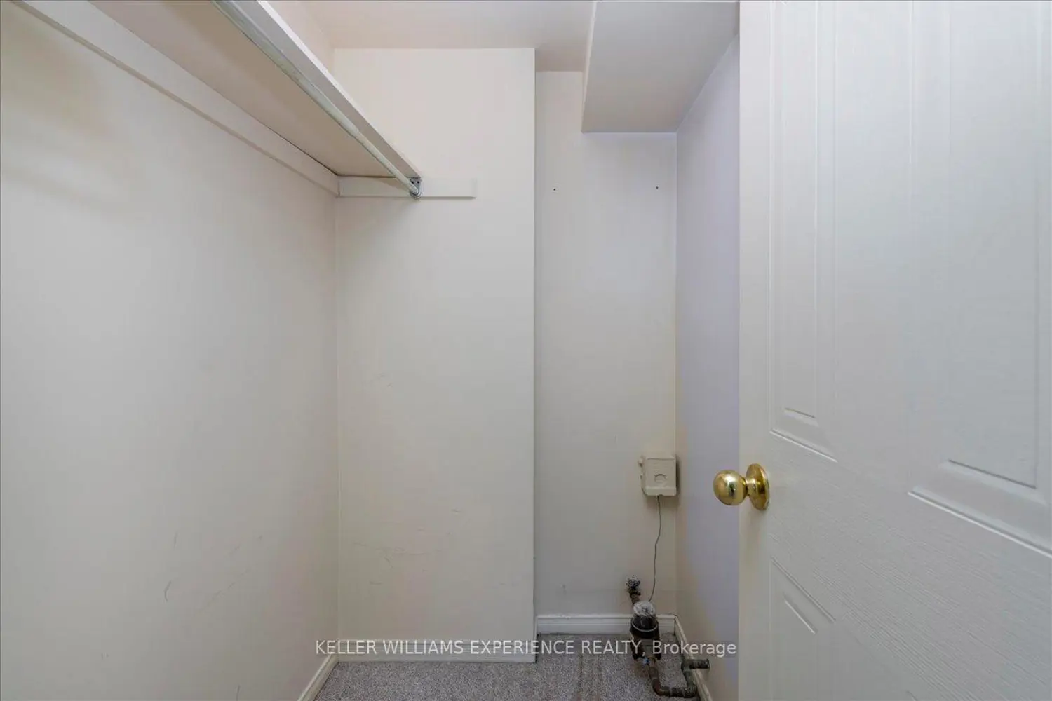 Additional image 10 of 492 Laclie Street 204