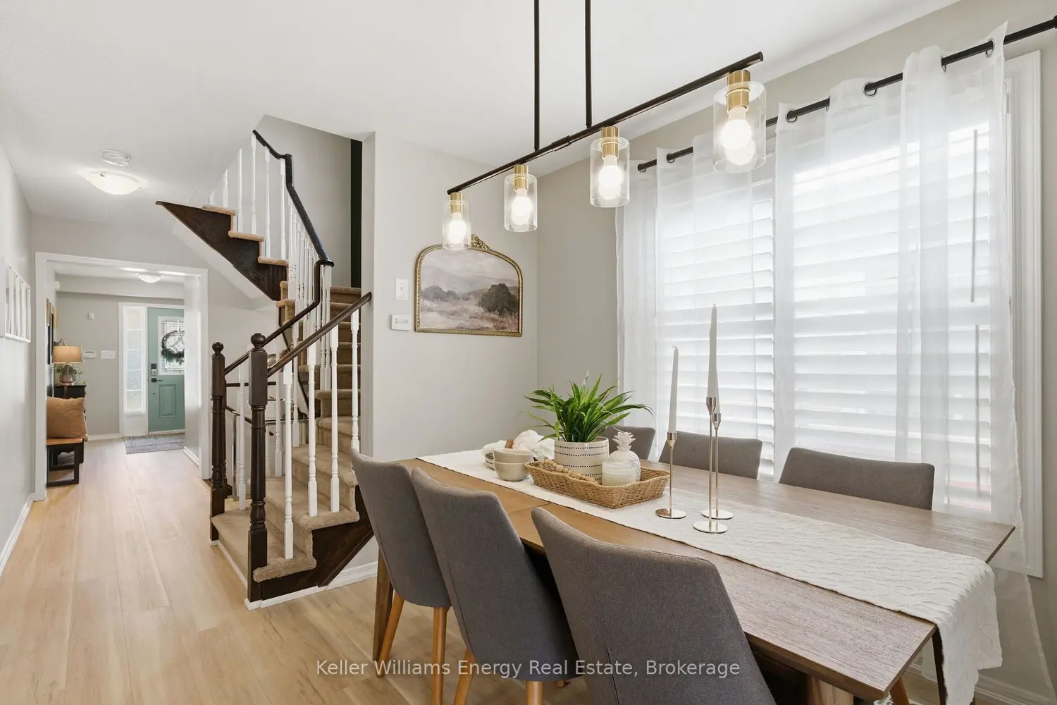 Additional image 8 of 1640 Grandview Street 15