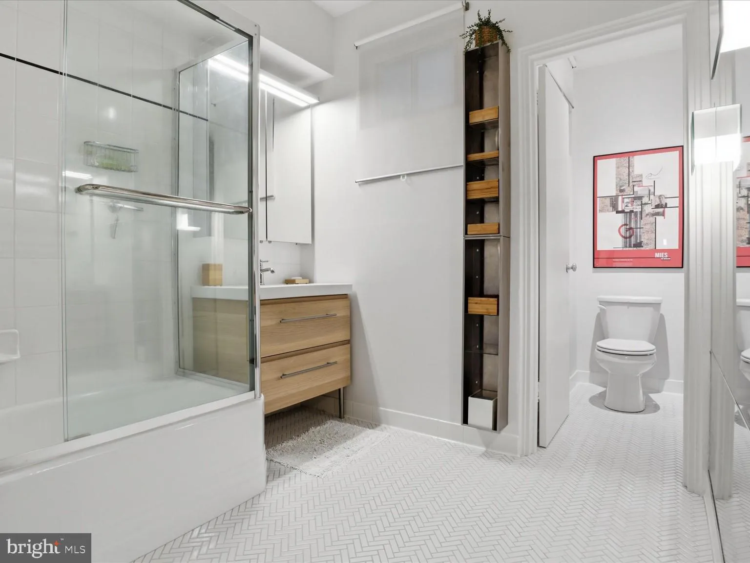 Additional image 31 of 3901 Cathedral Avenue NW Unit 418, Washington, DC 20016