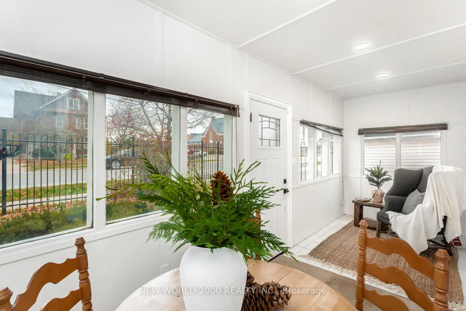Additional image 5 of 8071 Kipling Avenue