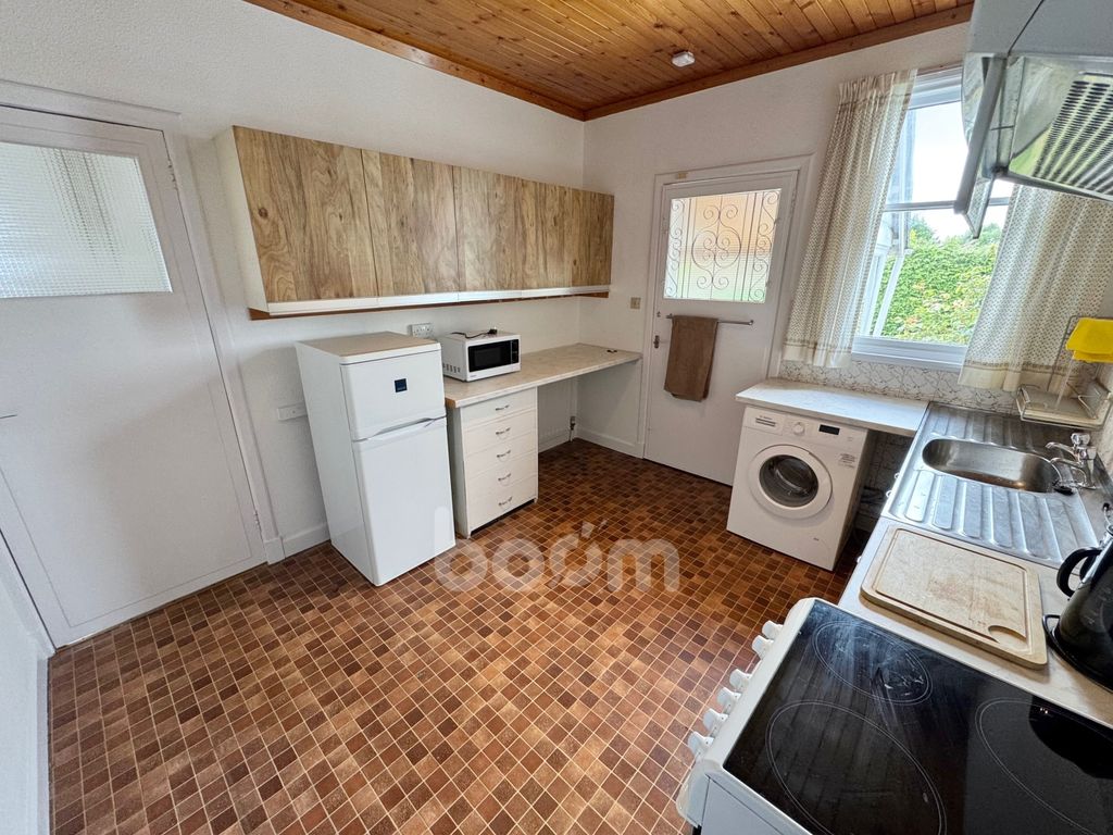 Additional image 4 of 2 bed semi-detached bungalow for saleBuchlyvie Road, Paisley PA1