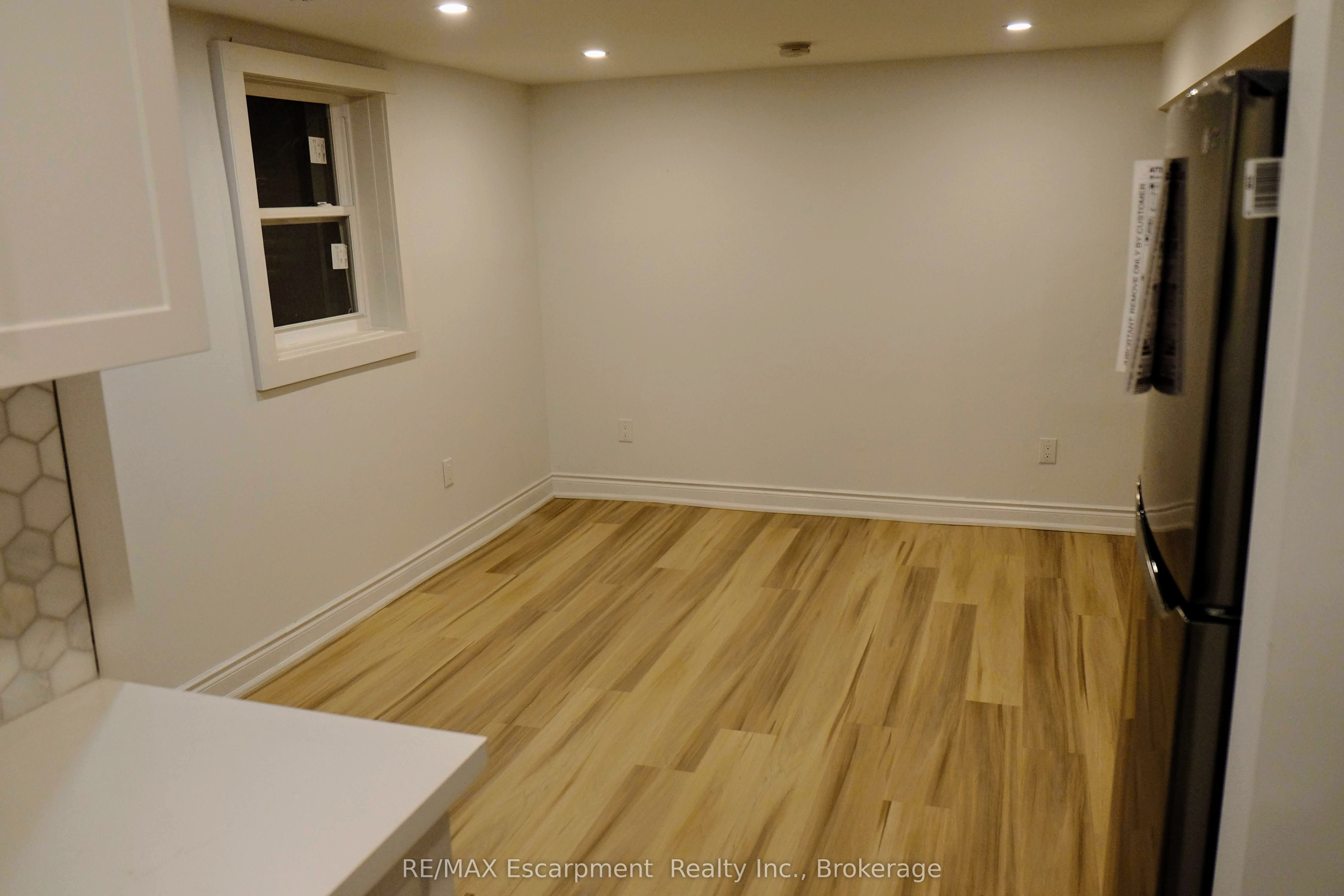 Additional image 5 of Lower-118 Sackville Street, Toronto, ON, M5A 3E7